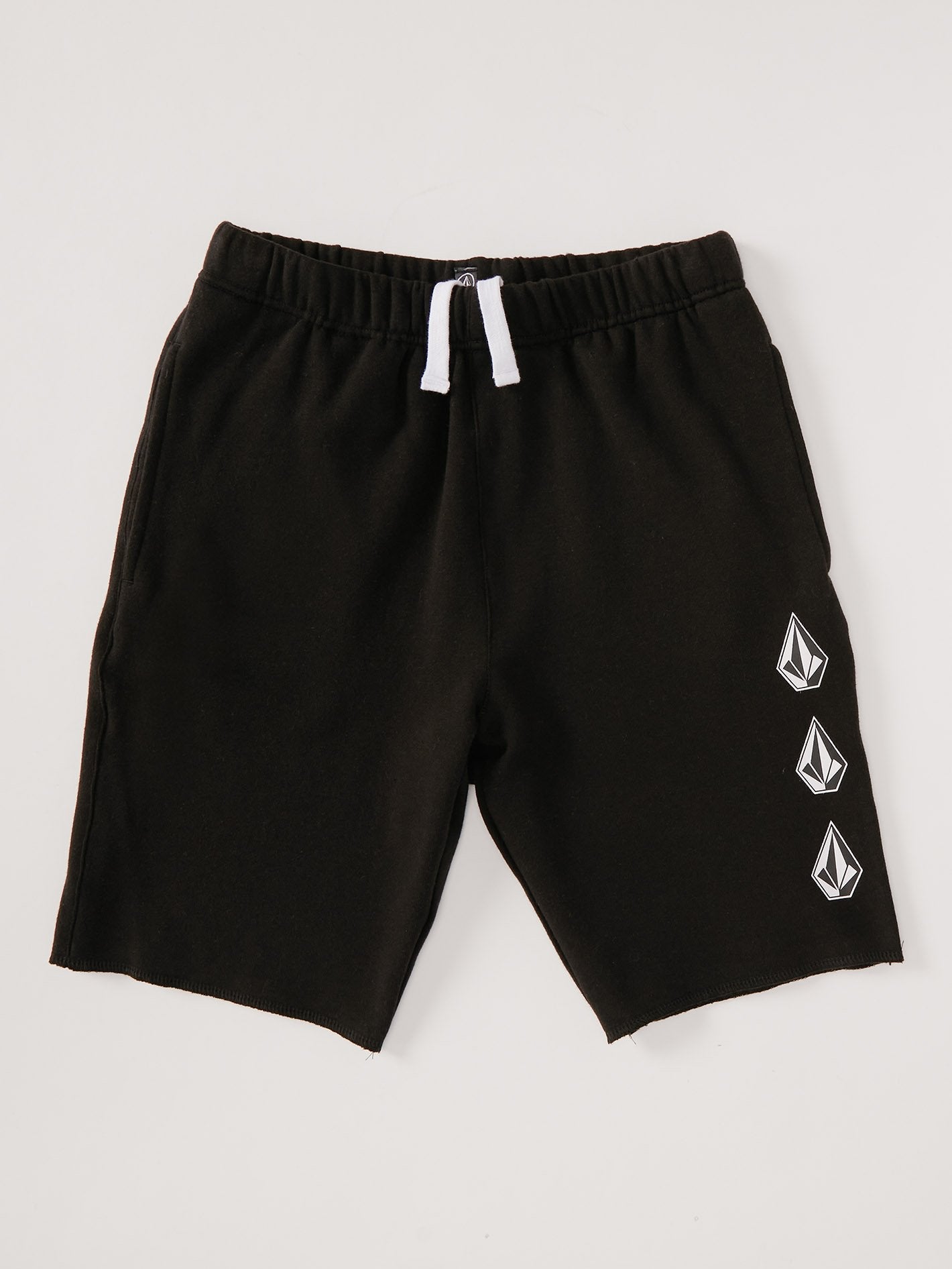 Iconic Stone Fleece Shorts – SCHWARZ – (Kinder)