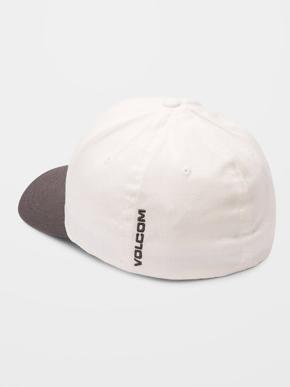 Full Stone Flexfit Cap - SCHMUTZIG WEISS