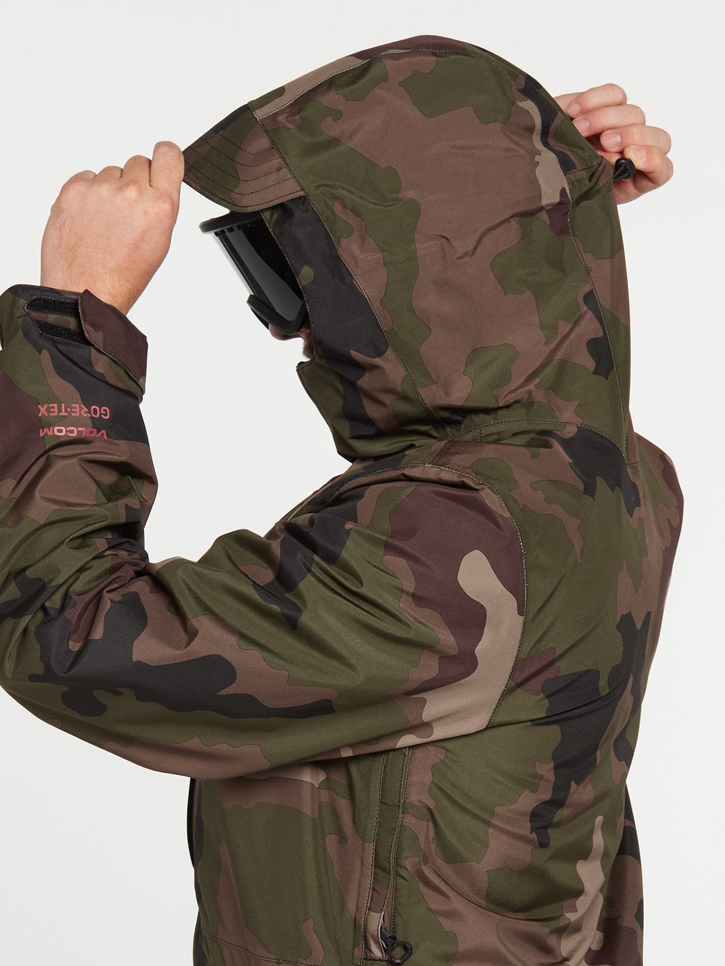 Ten Gore-Tex Schneejacke – DARK CAMO