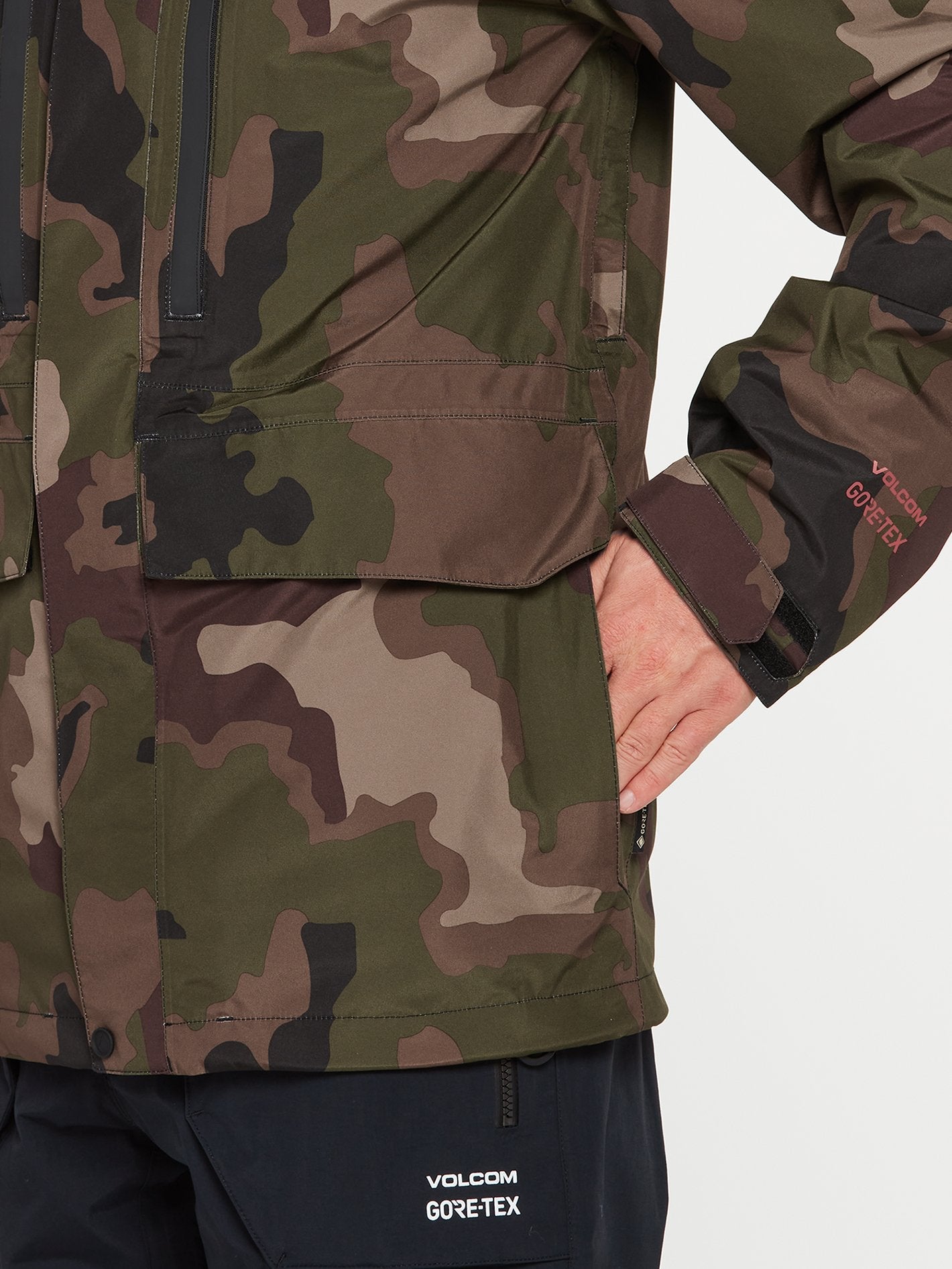 Ten Gore-Tex Schneejacke – DARK CAMO