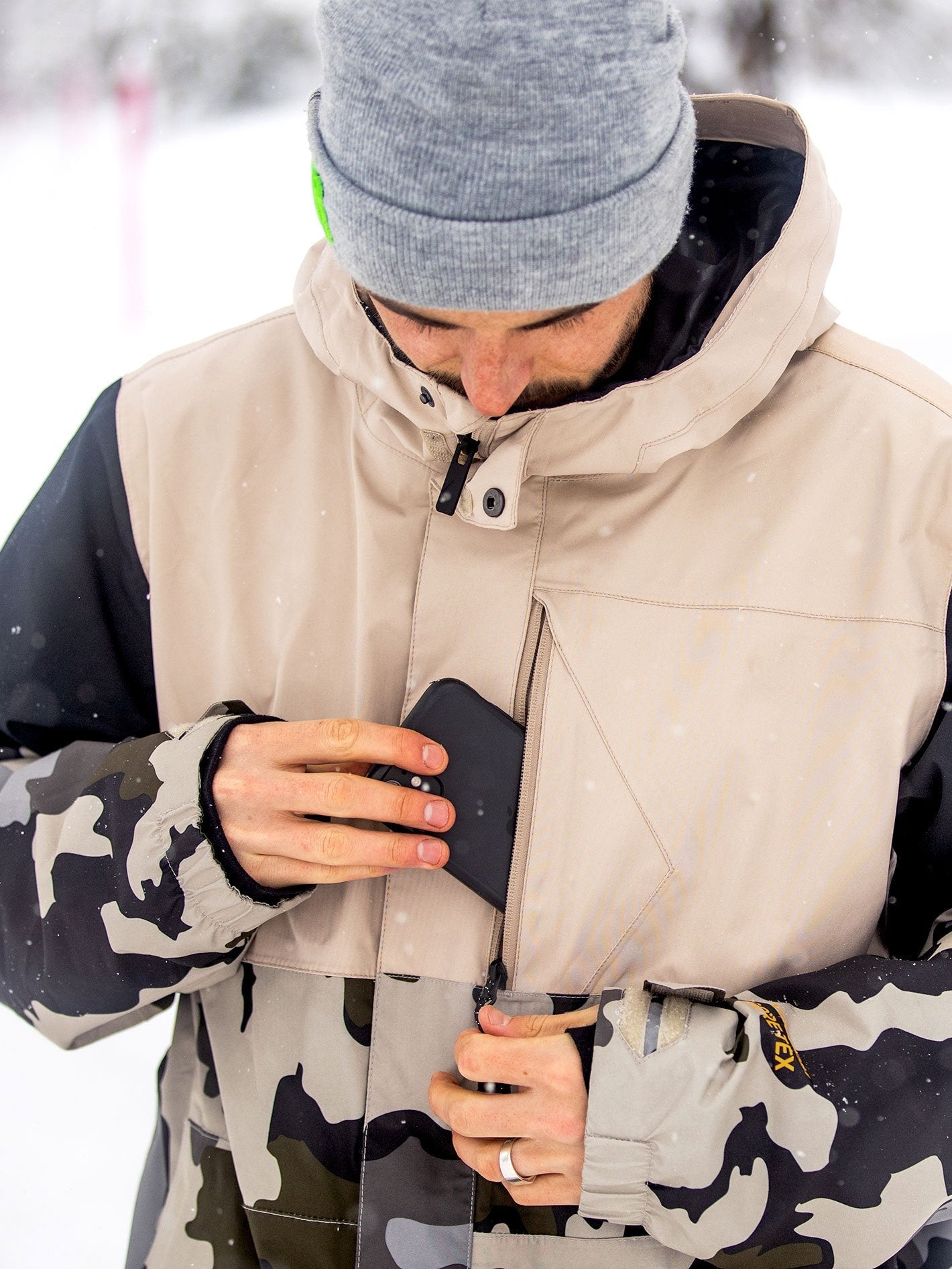 Gore-Tex Schneejacke L - DRILL KHAKI