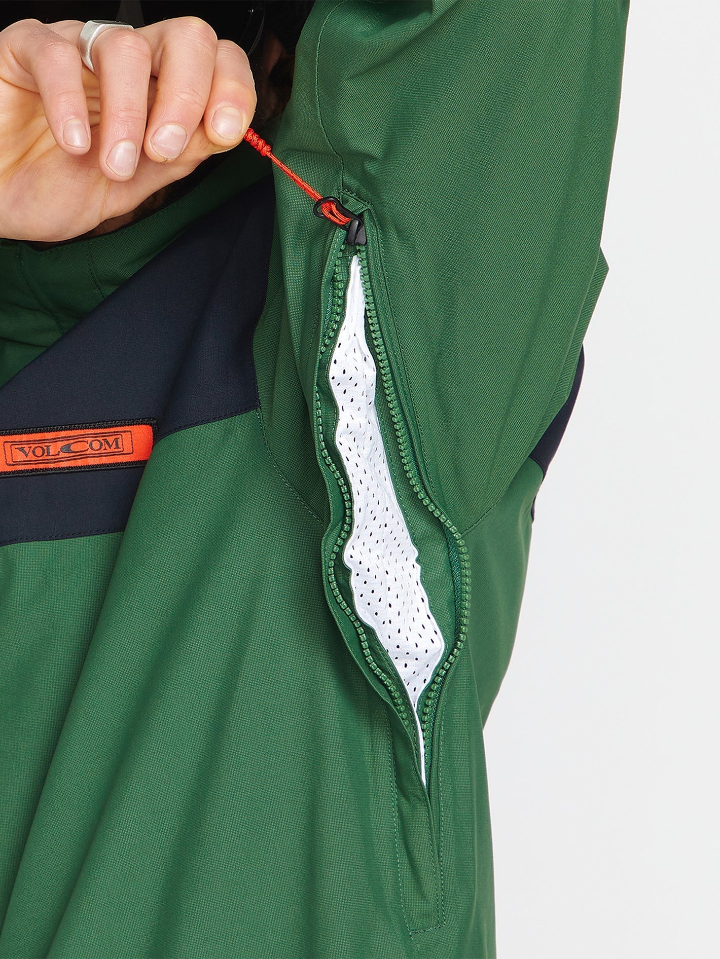 Longo Gore-Tex Schneejacke – Militär