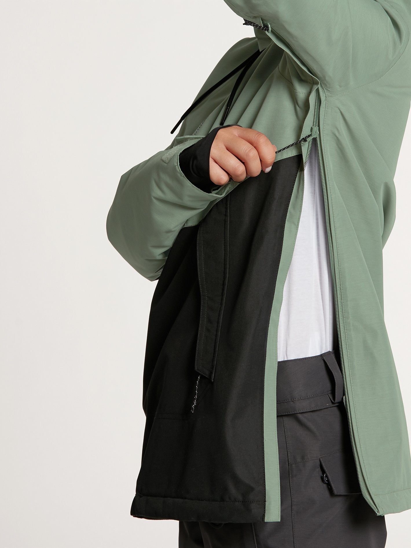 Fern Insulated GORE-TEX Pullover Snow Jacket - Leopard