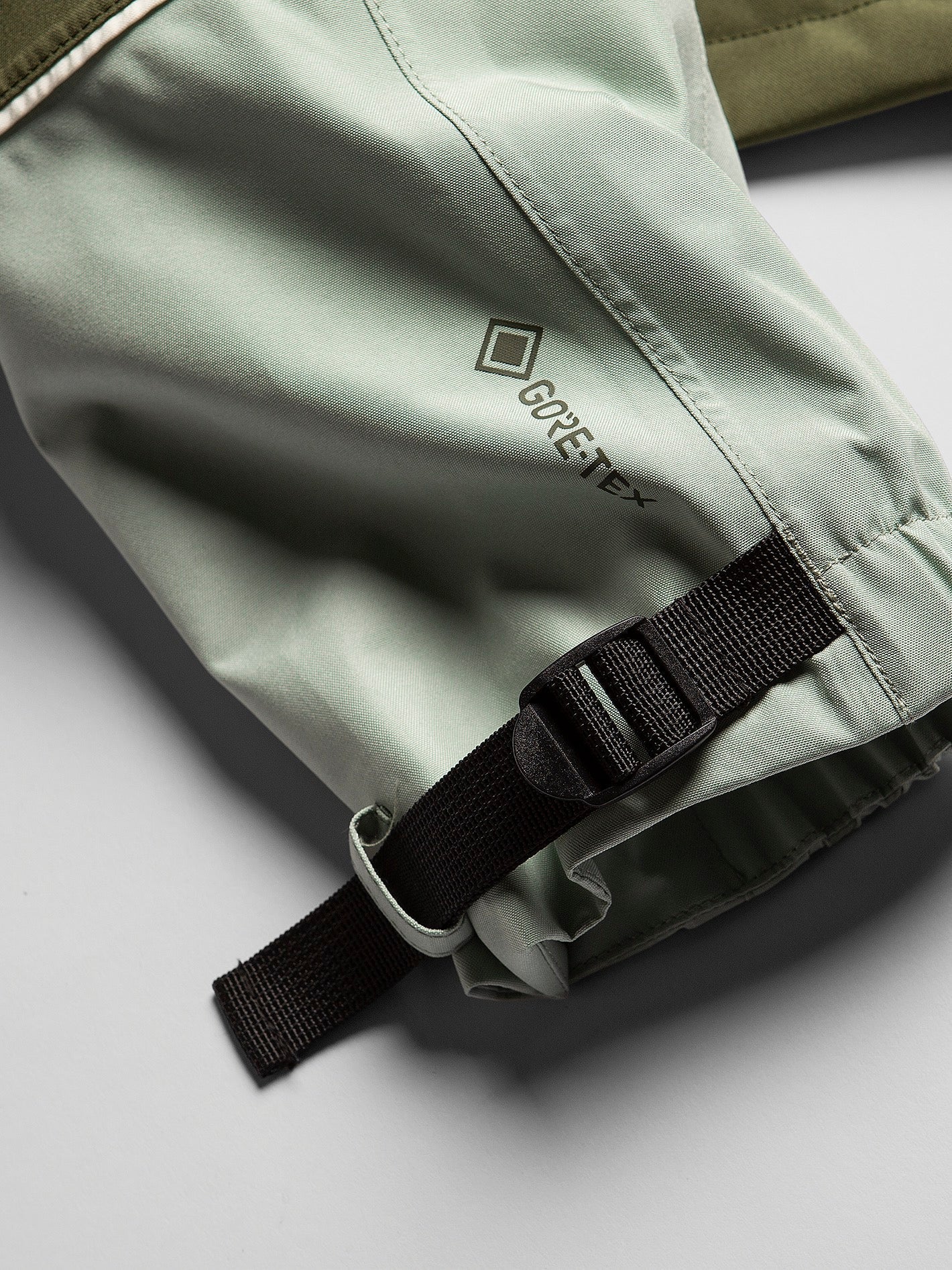 Gore-Tex Melancon Jacket - MILITARY