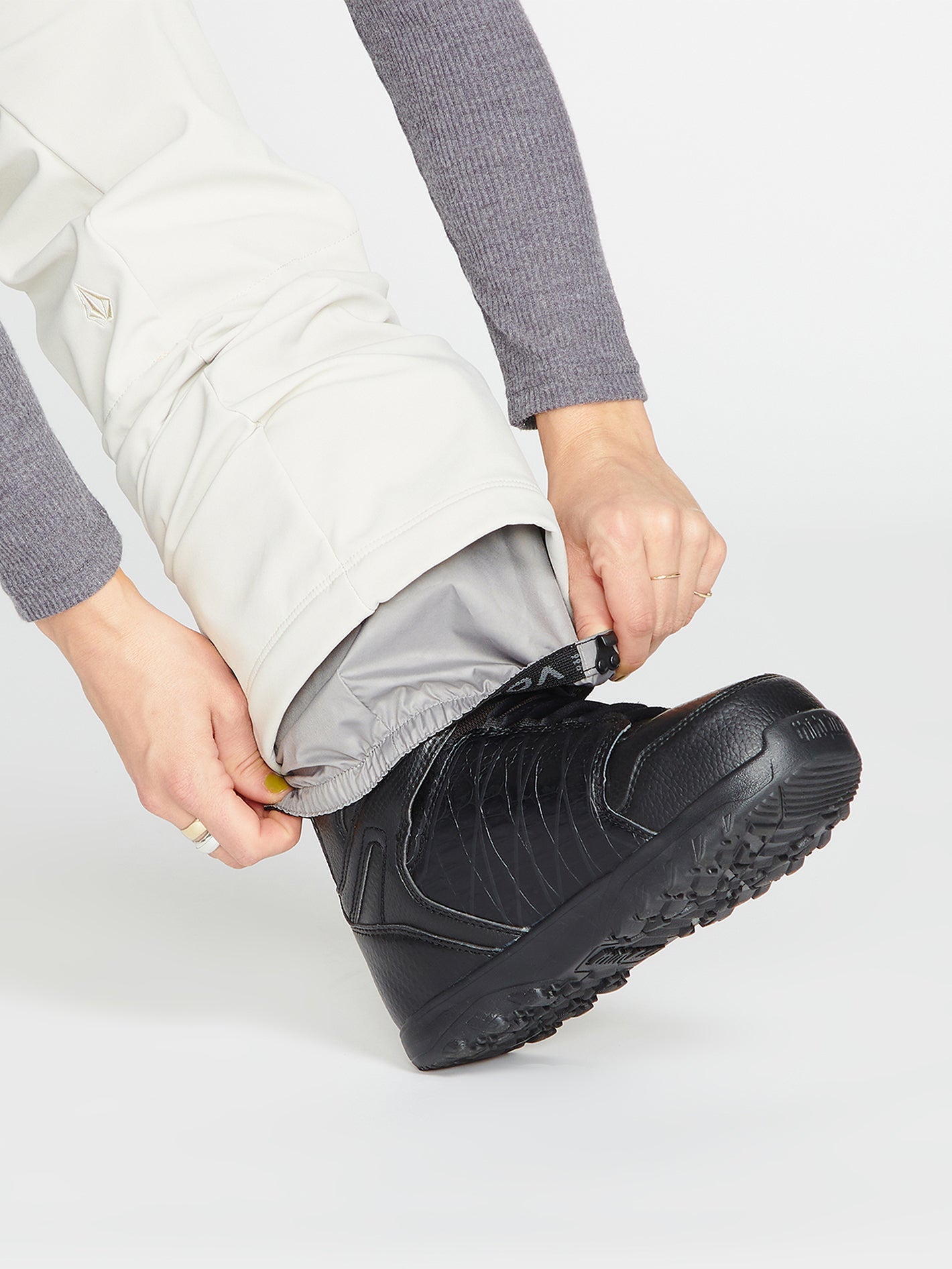 Battle Stretch High Rise Snow Pants - Off White