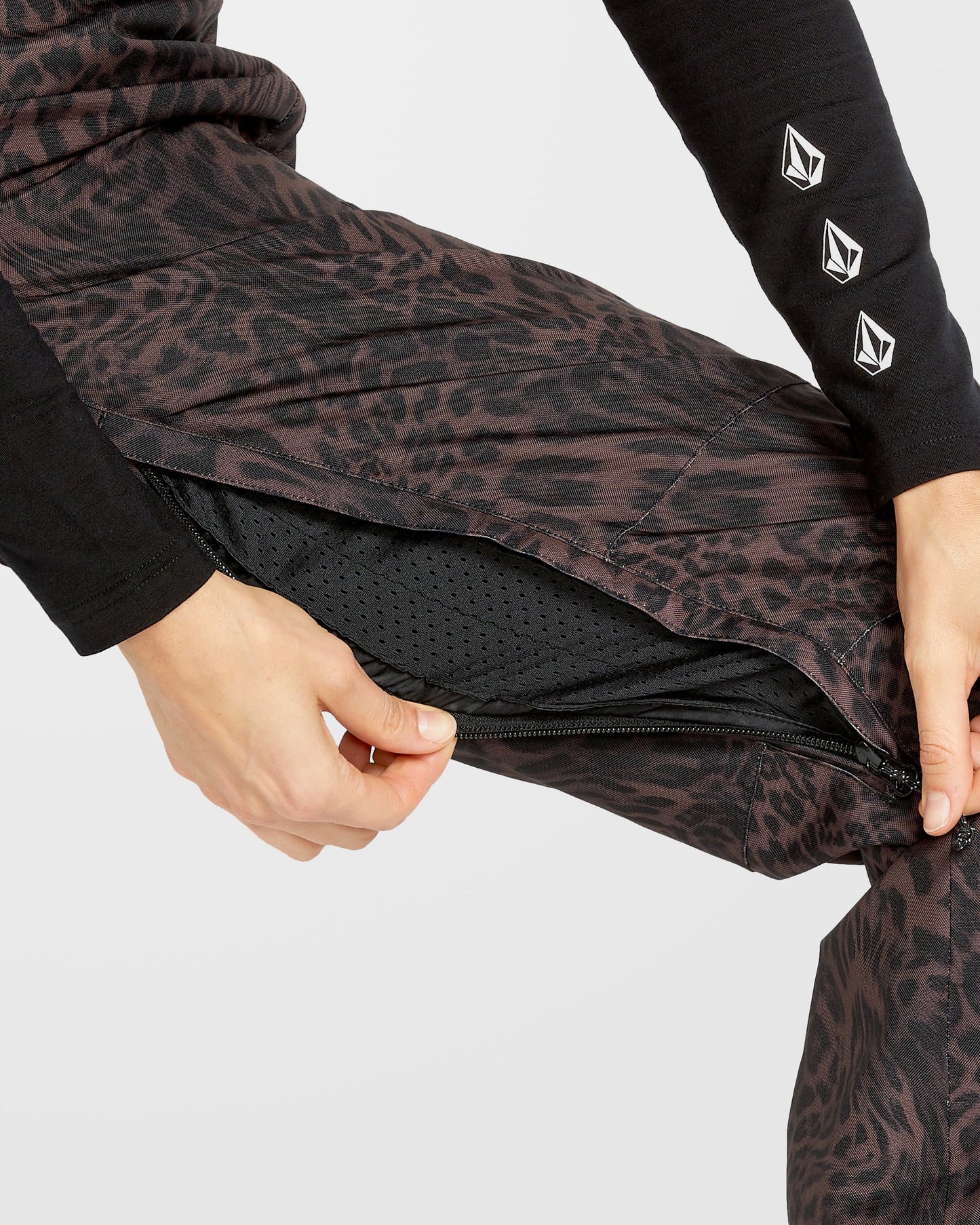 Swift Bib Jumpsuit - Leopard