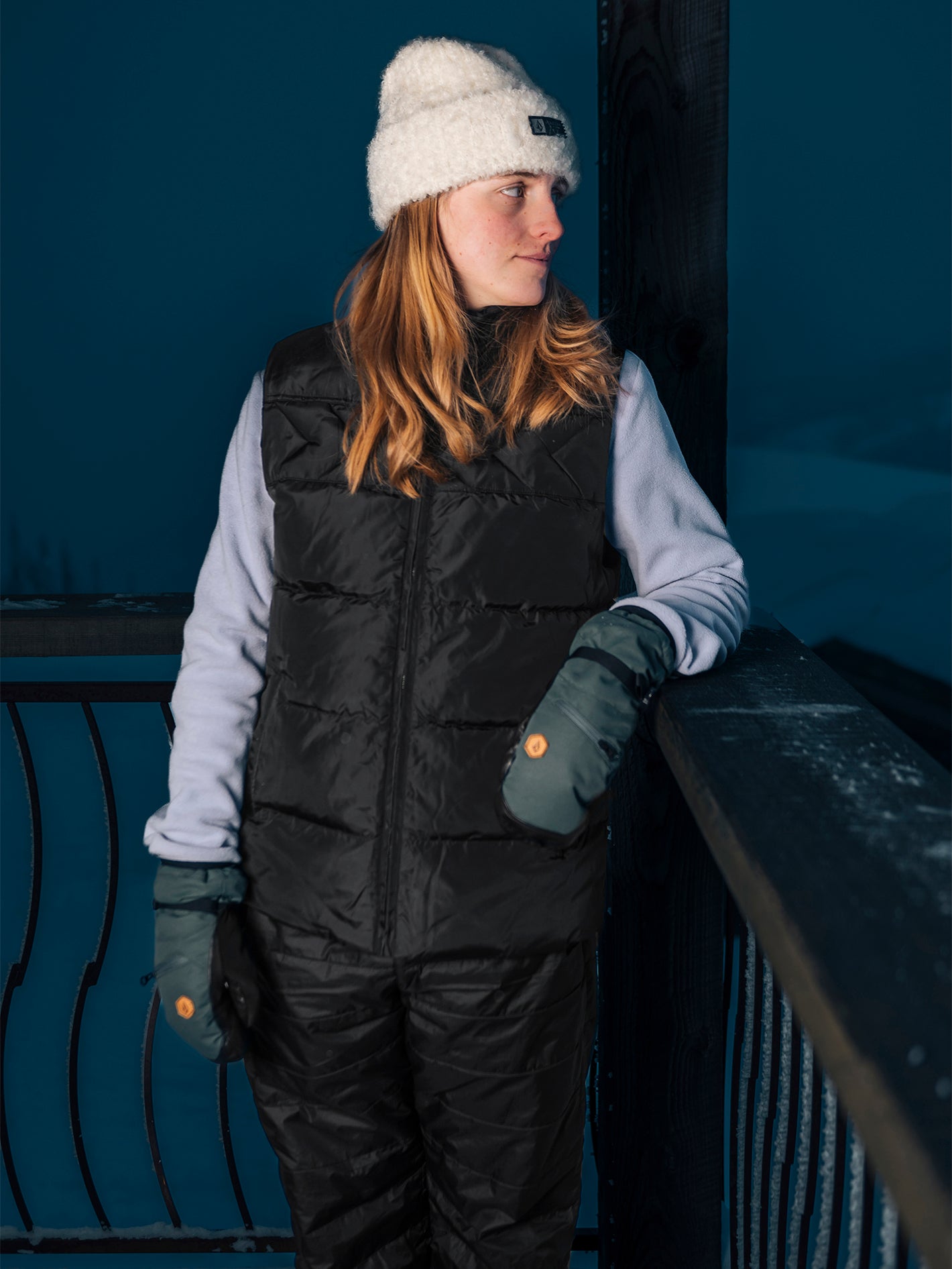 Stone Castine ärmellose Daunenjacke – SCHWARZ