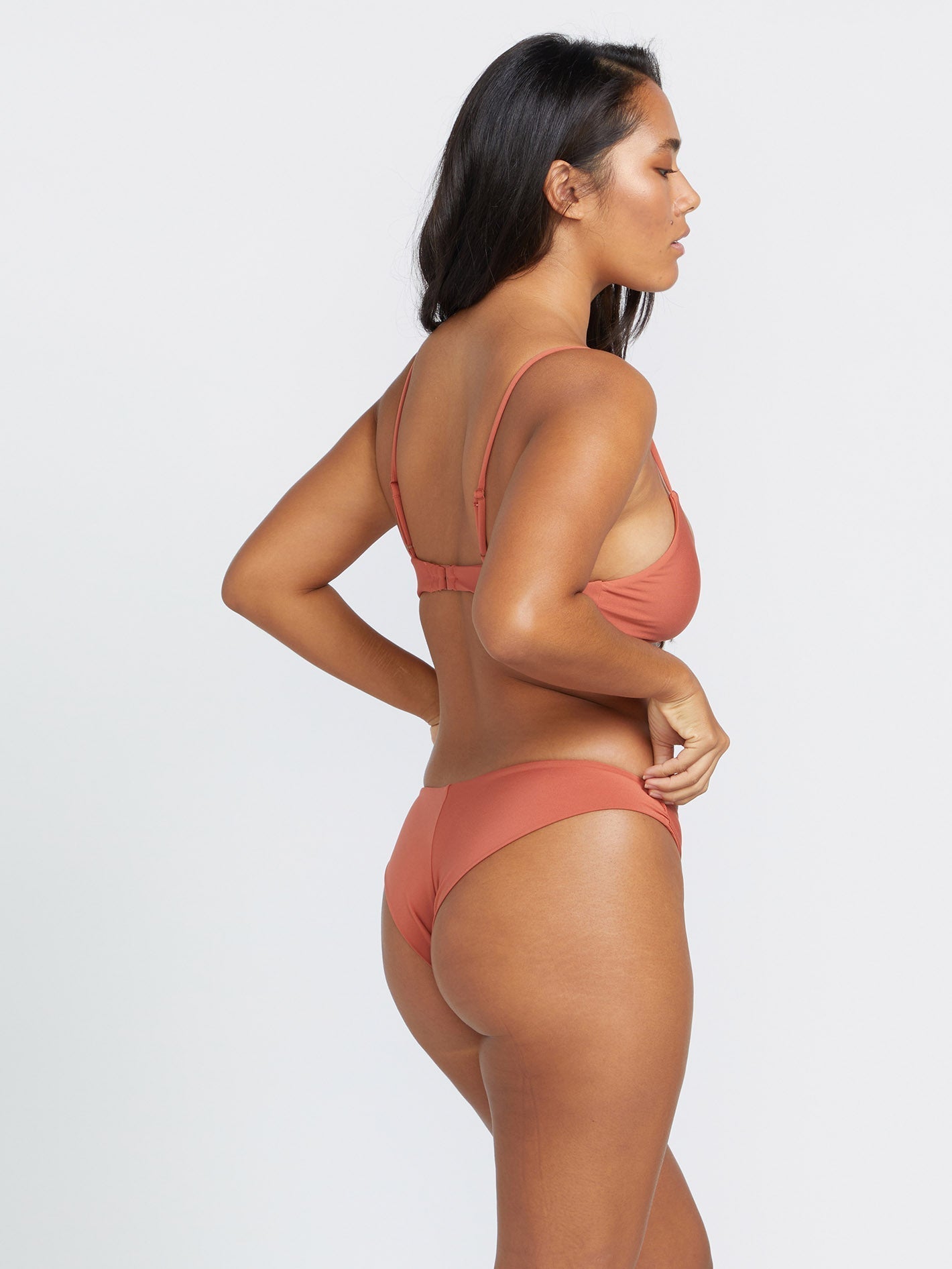 Simply Seamless Cheekini Badeanzug-Hose – ROSEWOOD