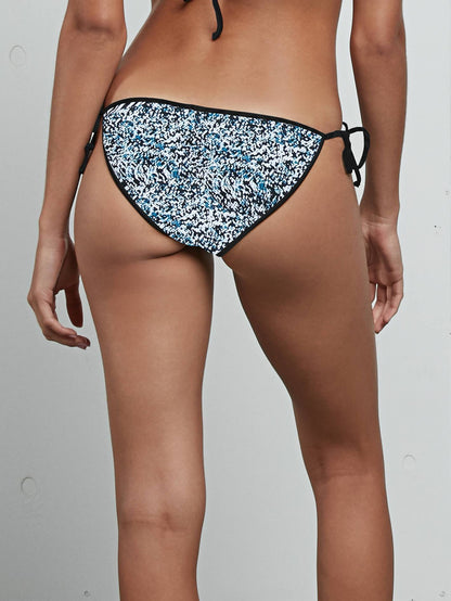 Stay Tuned Tie-Dye-Bikinihose - Schwarz