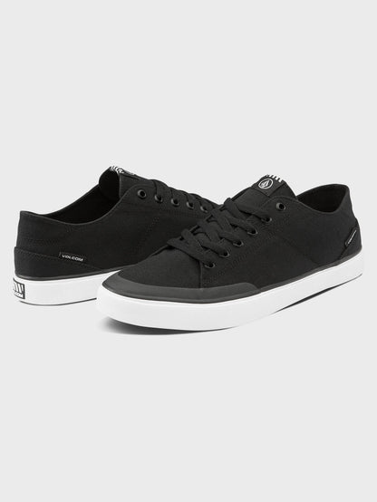 LEEDS CANVAS SHOE