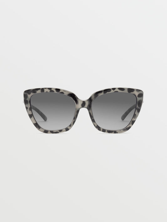 Milli Gloss Nude Tort Sonnenbrille (Graue Verlaufsgläser) – NUTMEG