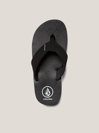 victor-sndl-bigyth-black (Child)